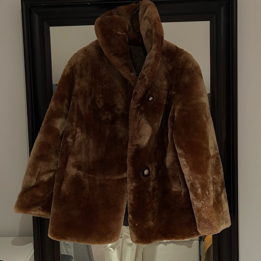 Luxurious Vintage Brown Faux Fur Coat